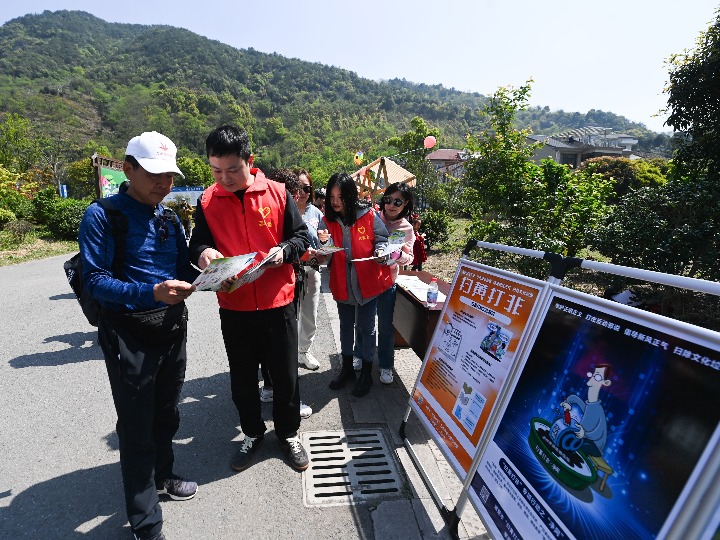 浙江諸暨：保護知識產(chǎn)權 凈化文化市場